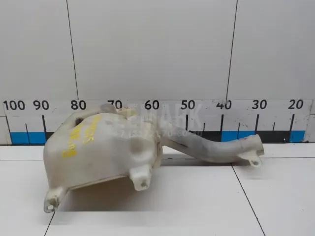 Бачок омывателя лобового стекла