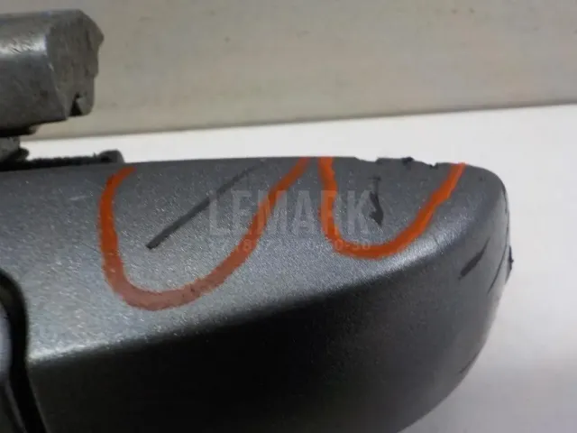 Ручка двери наружная левая для  BMW X1 U11 2022