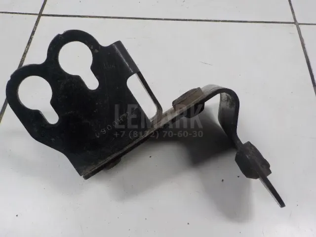 Кронштейн блока ABS (насос) для  Fiat Uno 1983-1989