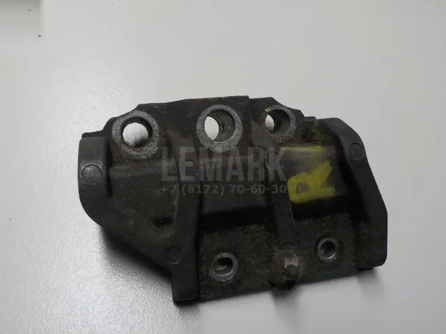 Кронштейн двигателя правый для  Haval H9 2014-2024