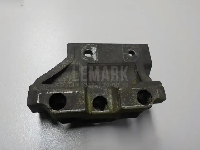 Кронштейн двигателя правый для  Haval H9 2014-2024