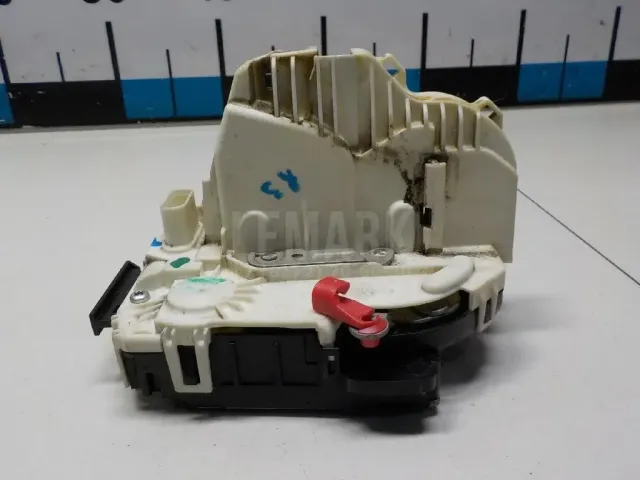 Замок двери задней правой для  BMW X3 G01/F97 2017-2024