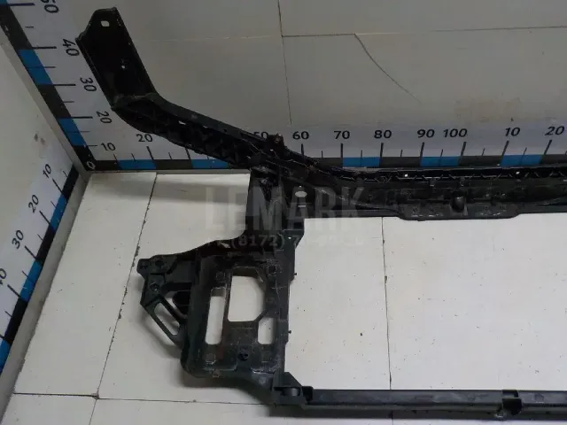 Панель передняя для  Ford Fiesta 2008-2019