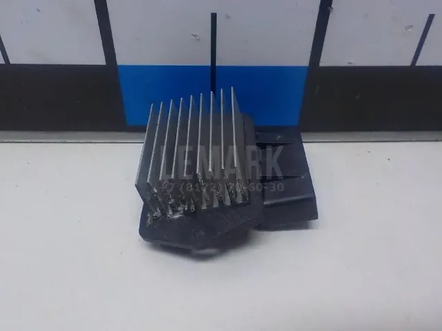 Резистор отопителя
