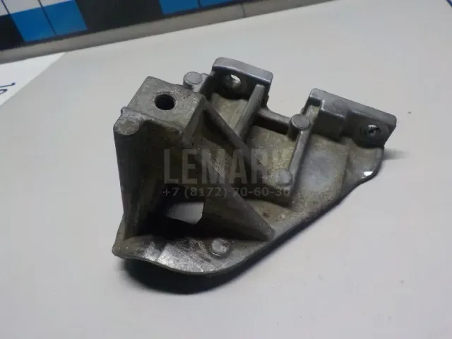 Кронштейн кондиционера для  BMW 4-serie F32/F33/F82 2012-2020