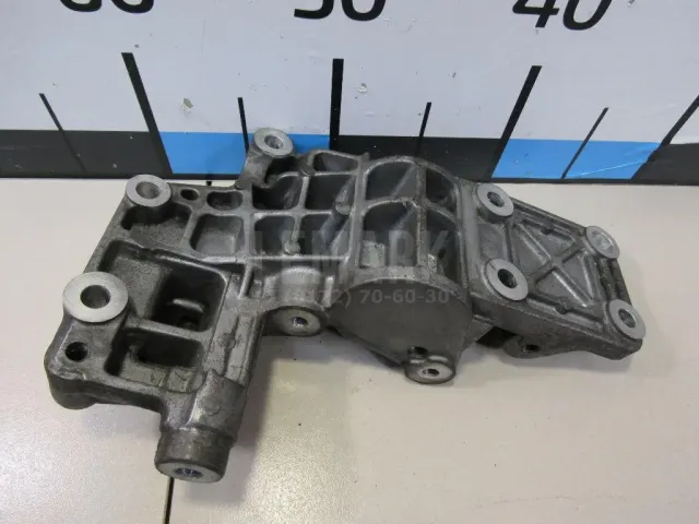 Кронштейн генератора для  Haval H9 2014-2024