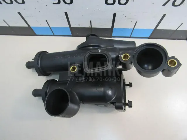 Корпус термостата для  BMW X1 F48 2014-2022