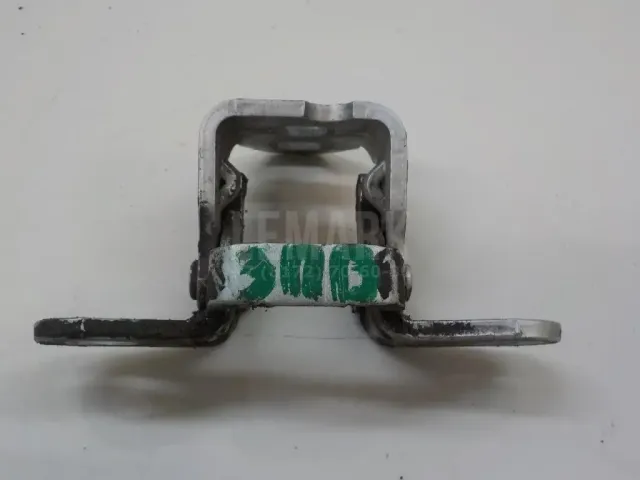 Петля двери для  Ford Ranger 2006-2012