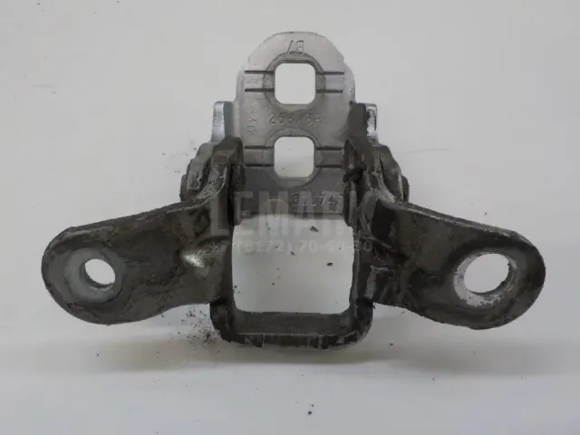 Петля двери для  Ford Ranger 2006-2012