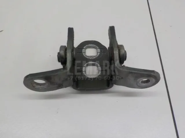Петля двери для  Citroen C3 2009-2016
