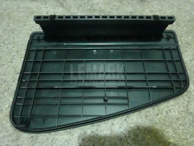 Крышка подушки безопасности (в торпедо) для  BMW 2-serie F22/F23/F87 2013-2020