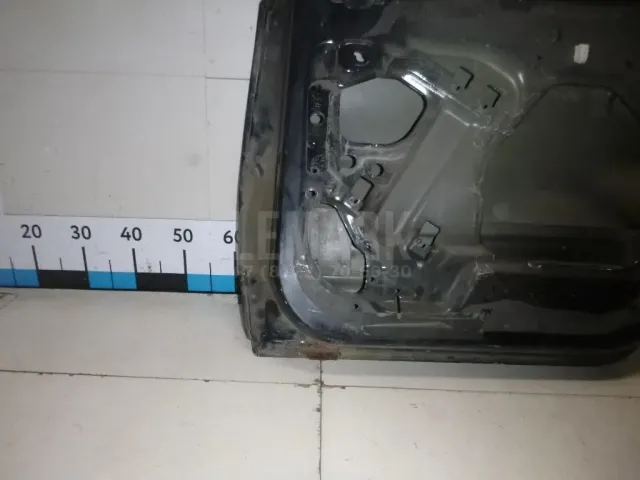 Дверь задняя правая