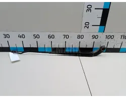 Поводок стеклоочистителя передний правый