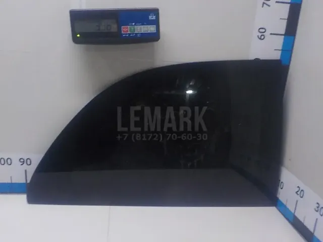 Стекло кузовное открывающееся (форточка) правое для  Ford Maverick 1993-1998