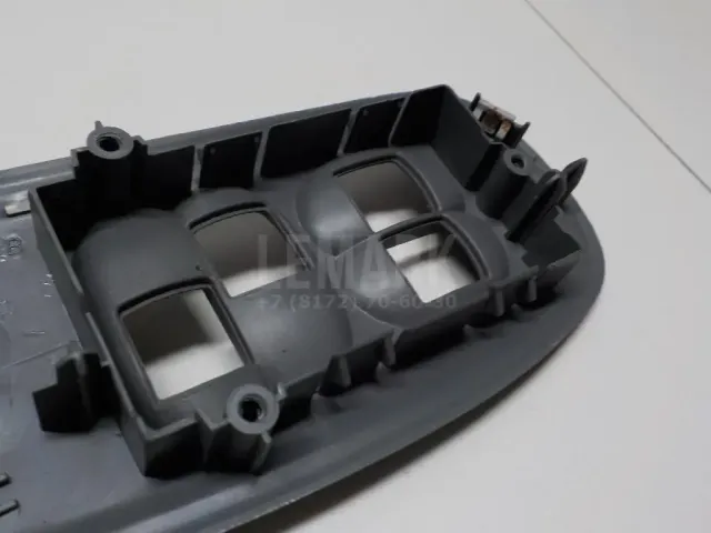 Накладка блока управления стеклоподъемниками для  BMW 4-serie F32/F33/F82 2012-2020
