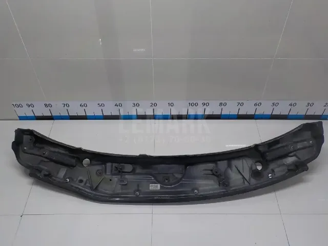 Решетка стеклооч. (планка под лобовое стекло) для  Audi Allroad quattro 2006-2012