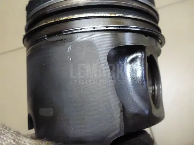 Поршень с шатуном для  Ford Maverick 2001-2007