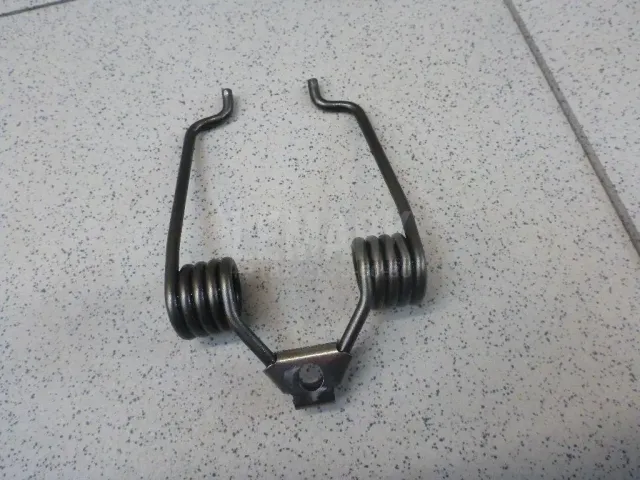 Пружина (двигатель) для  Chery Amulet (A15) 2006-2012