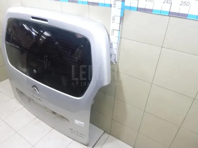 Дверь багажника со стеклом для  Citroen Berlingo II (B9) 2008-2022