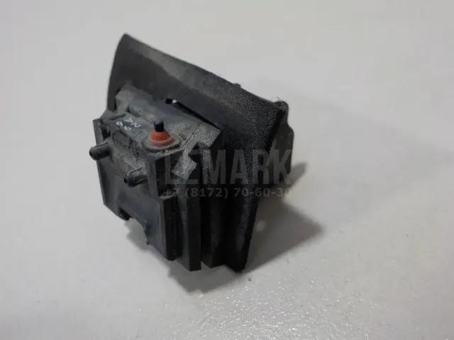 Кнопка открывания багажника для  Citroen C4 Picasso 2006-2014