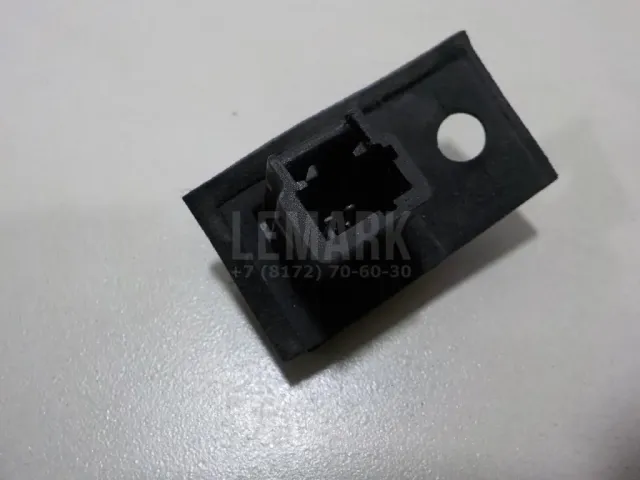 Кнопка открывания багажника для  Citroen C4 Picasso 2006-2014