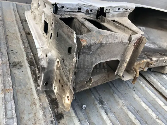 Крыло заднее правое для  Citroen C4 Grand Picasso 2006-2014