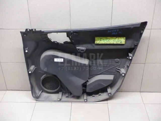 Обшивка двери передней левой для  Citroen Xsara Picasso 1999-2010