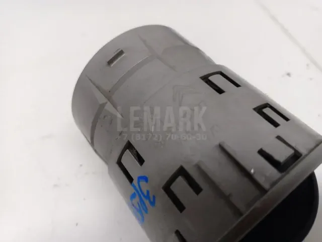 Дефлектор воздушный для  Ford Fusion 2002-2012