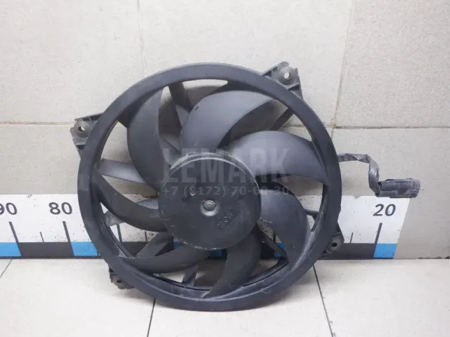 Вентилятор радиатора для  Ford Focus II 2008-2011