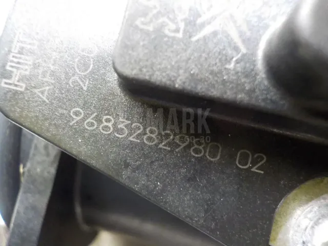 Расходомер воздуха (массметр) для  Audi A4 [B5] 1994-2001