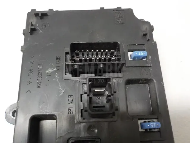 Блок предохранителей для  Astra HD 8 2005-2011