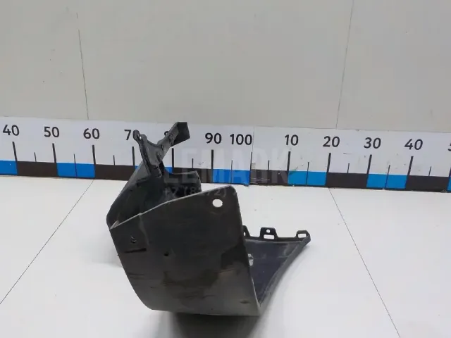 Накладка заднего бампера левая