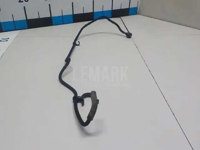 Трубка вакуумная для  BMW 3-serie F30/F31/F80 2011-2020