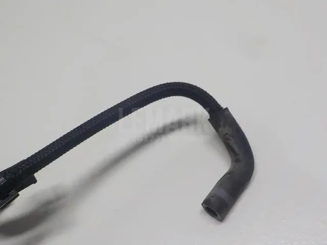 Трубка вакуумная для  BMW 3-serie F30/F31/F80 2011-2020