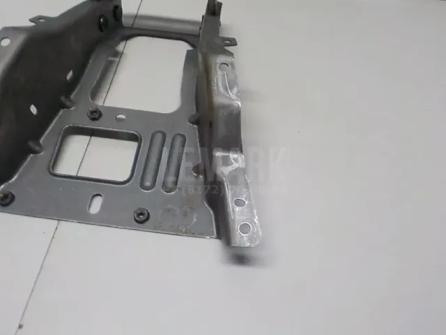 Кронштейн кулисы КПП для  Ford Mondeo I 1993-1996