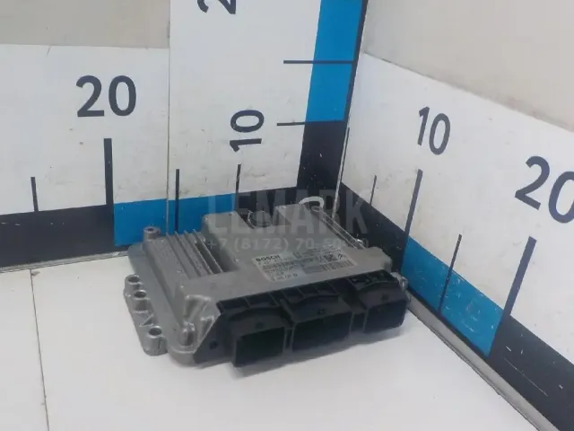Блок управления двигателем