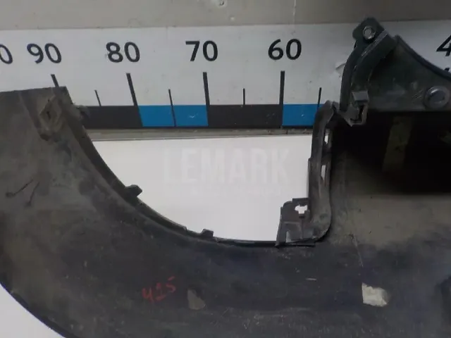 Накладка заднего бампера левая для  Ford Transit 2006-2013