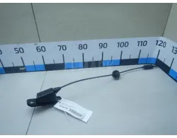 Трос лючка бензобака