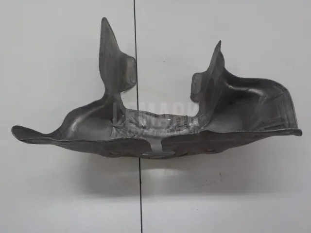 Экран тепловой для  Ford Fusion 2002-2012