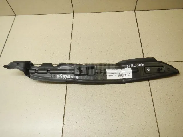 Пыльник (кузов внутри) для  Fiat Punto II (188) 1999-2010