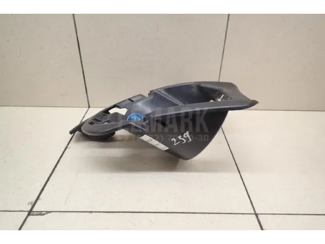 Кронштейн фар правый для  BMW Z4 E85/E86 2002-2008