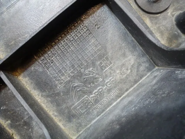 Панель передняя для  Chevrolet Evanda 2004-2006