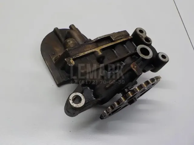 Насос масляный