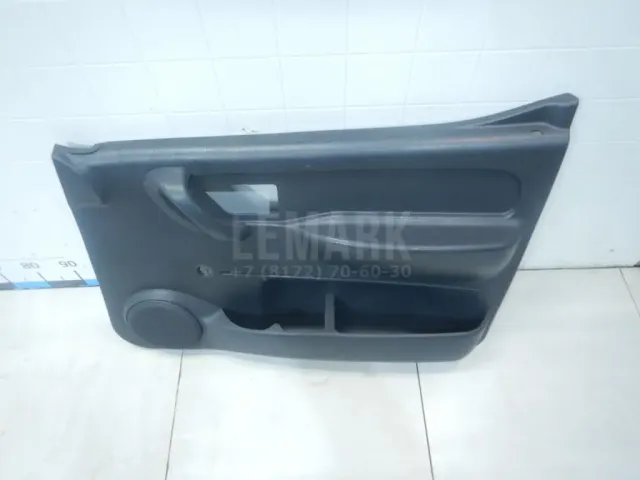 Обшивка двери передней правой для  Ford Galaxy 2006-2015