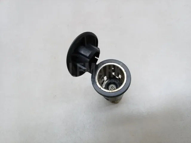 Гнездо прикуривателя для  BMW 3-serie F30/F31/F80 2011-2020