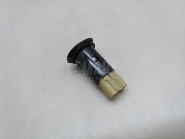 Гнездо прикуривателя для  BMW 3-serie F30/F31/F80 2011-2020