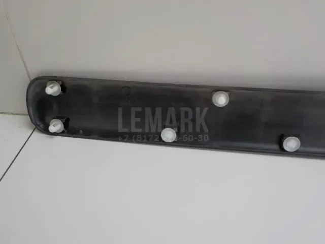 Молдинг передней правой двери для  Fiat Croma 2005-2010