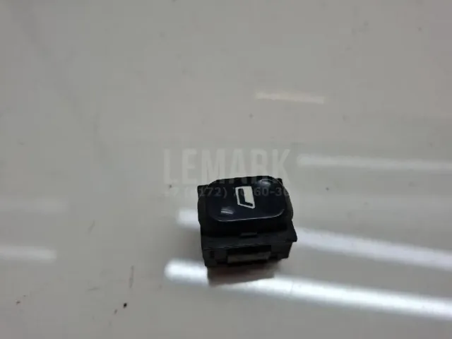 Кнопка стеклоподъемника для  Audi 80/90 [B3] 1986-1991