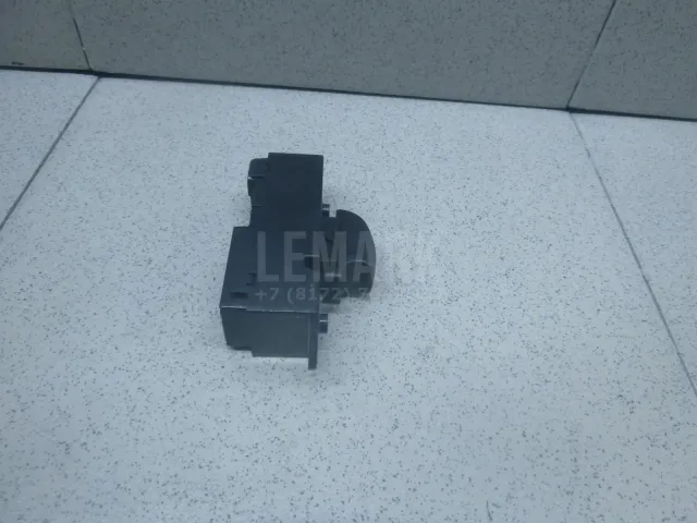 Кнопка стеклоподъемника для  Chrysler Crossfire 2003-2008