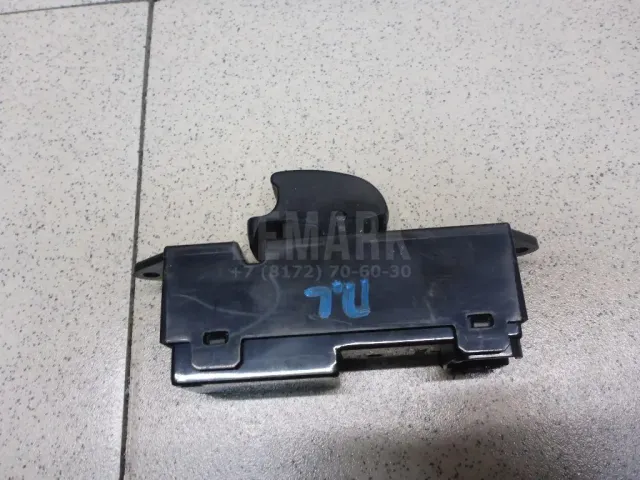 Кнопка стеклоподъемника для  Citroen C3 Picasso 2008-2017